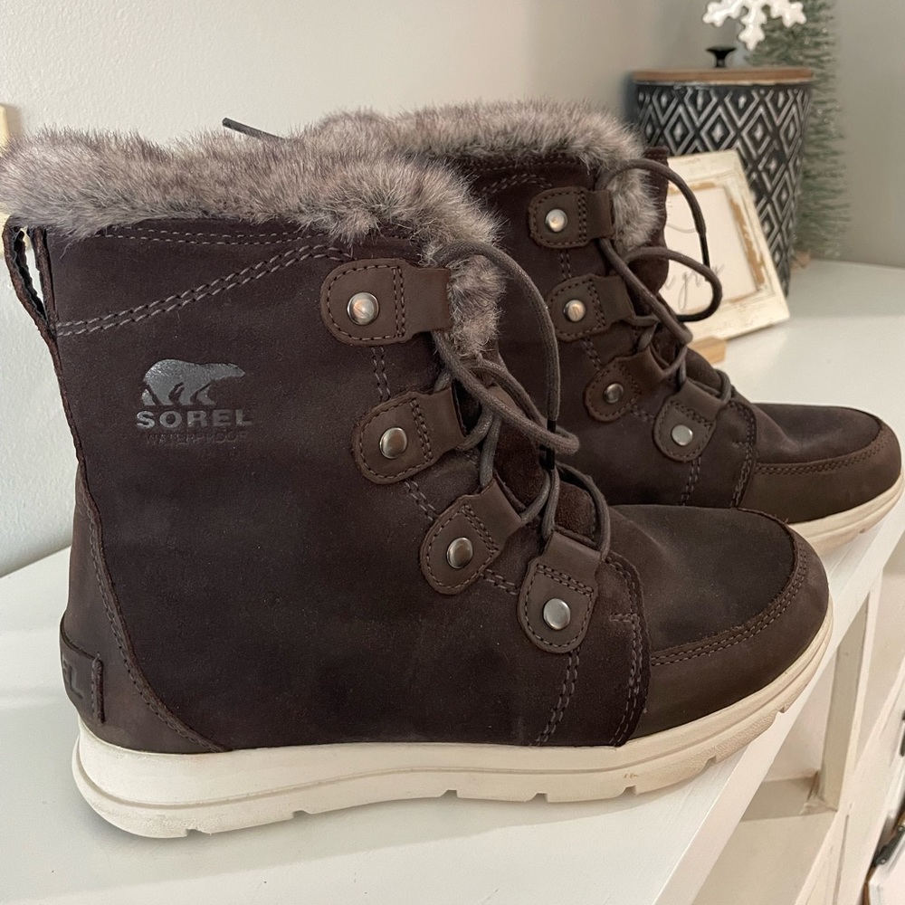 Sorel Explorer Joan Winter Boot